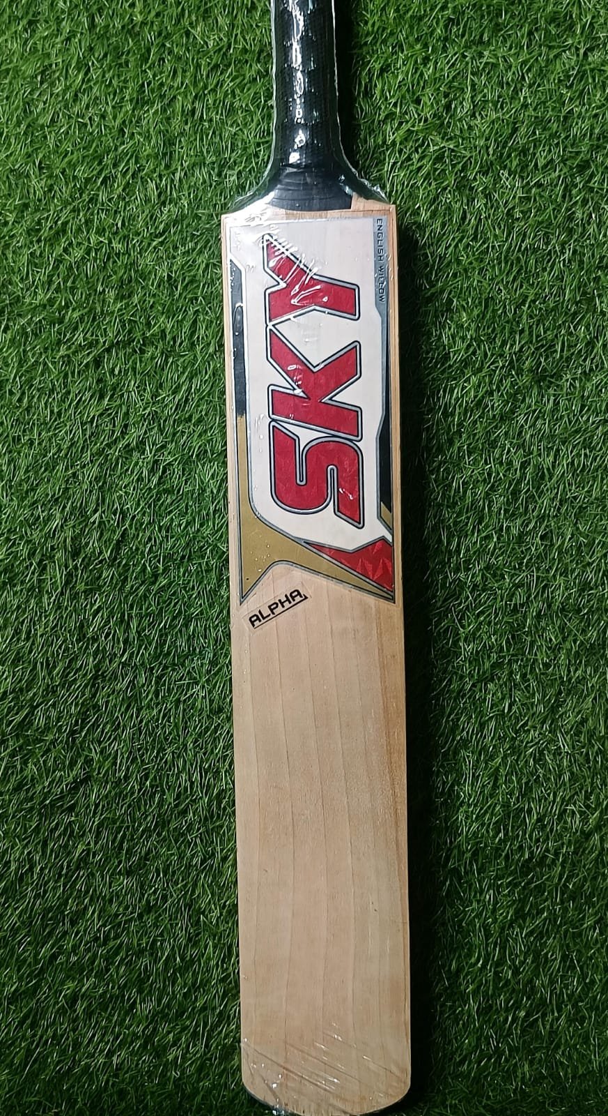 SKY ALPHA EDITION ENGLISH WILLOW BAT