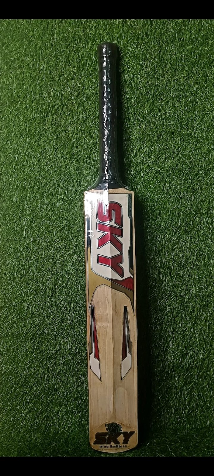 SKY ALPHA EDITION ENGLISH WILLOW BAT
