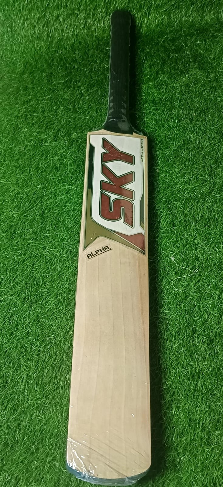 SKY ALPHA EDITION ENGLISH WILLOW BAT