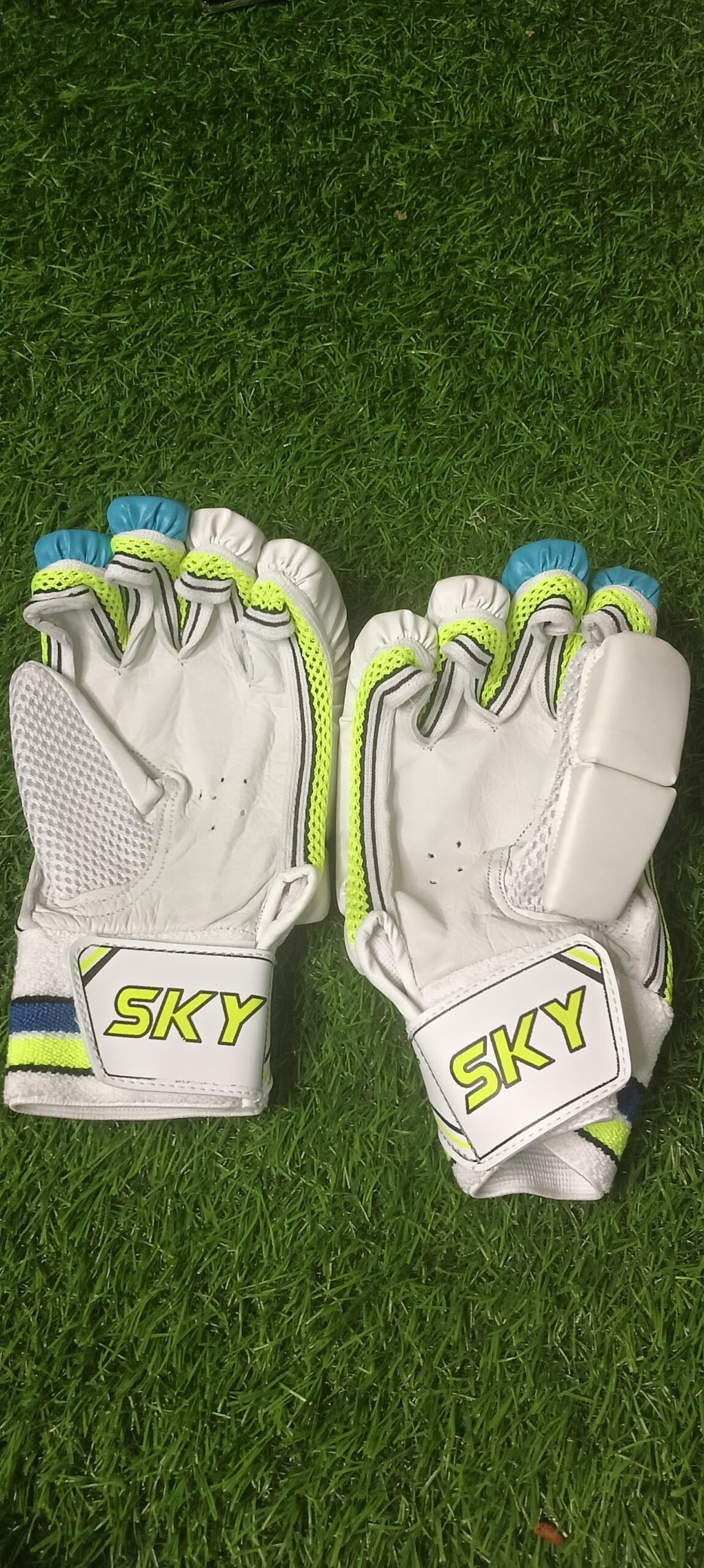 Sky Academy Batting Gloves (Kids & Beginners) Rh,Lh