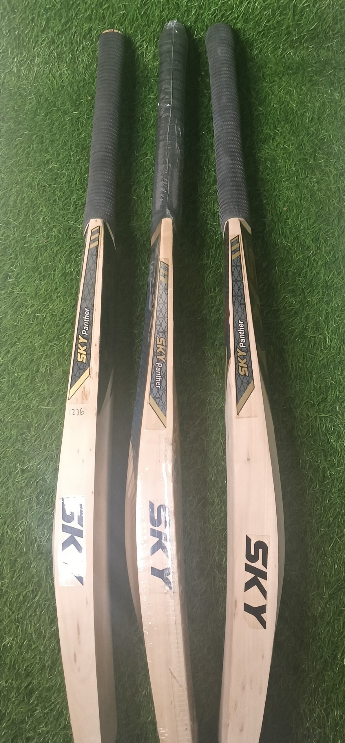 Sky Top Grade Kashmir Willow Bats Men’s