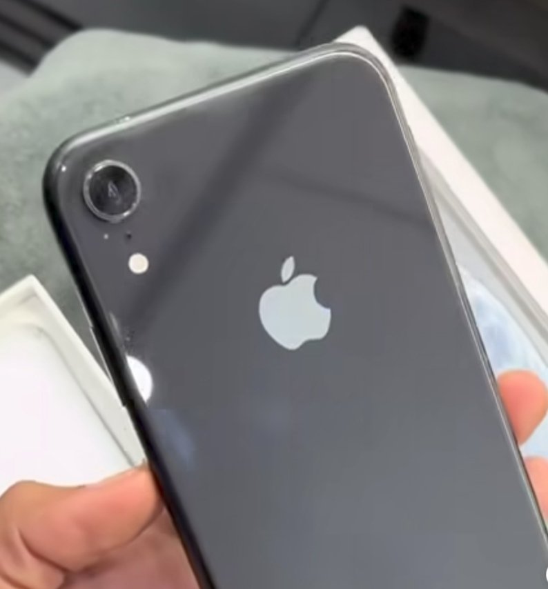 iPhone XR