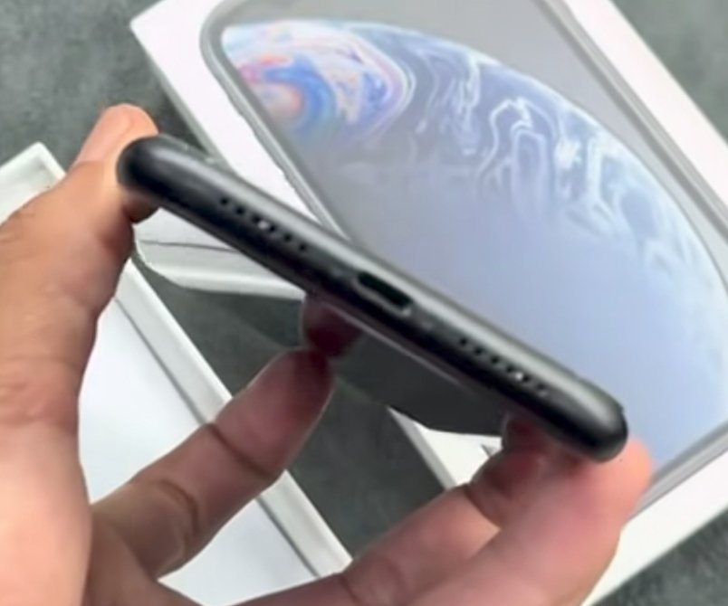 iPhone XR